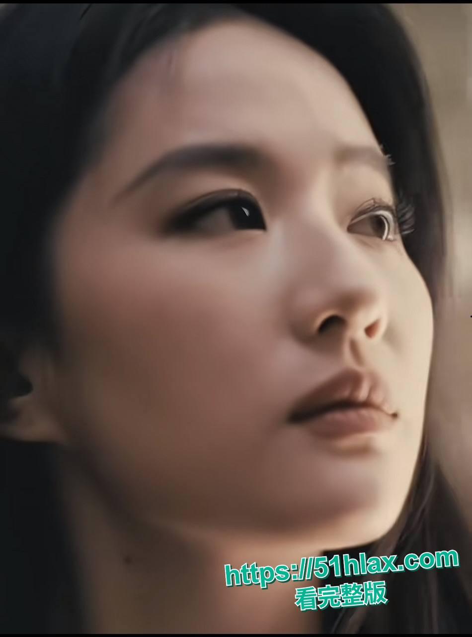 刘亦菲 与韩国人的不解情缘 为艺术全裸献身逼毛清晰奶头硬挺-2