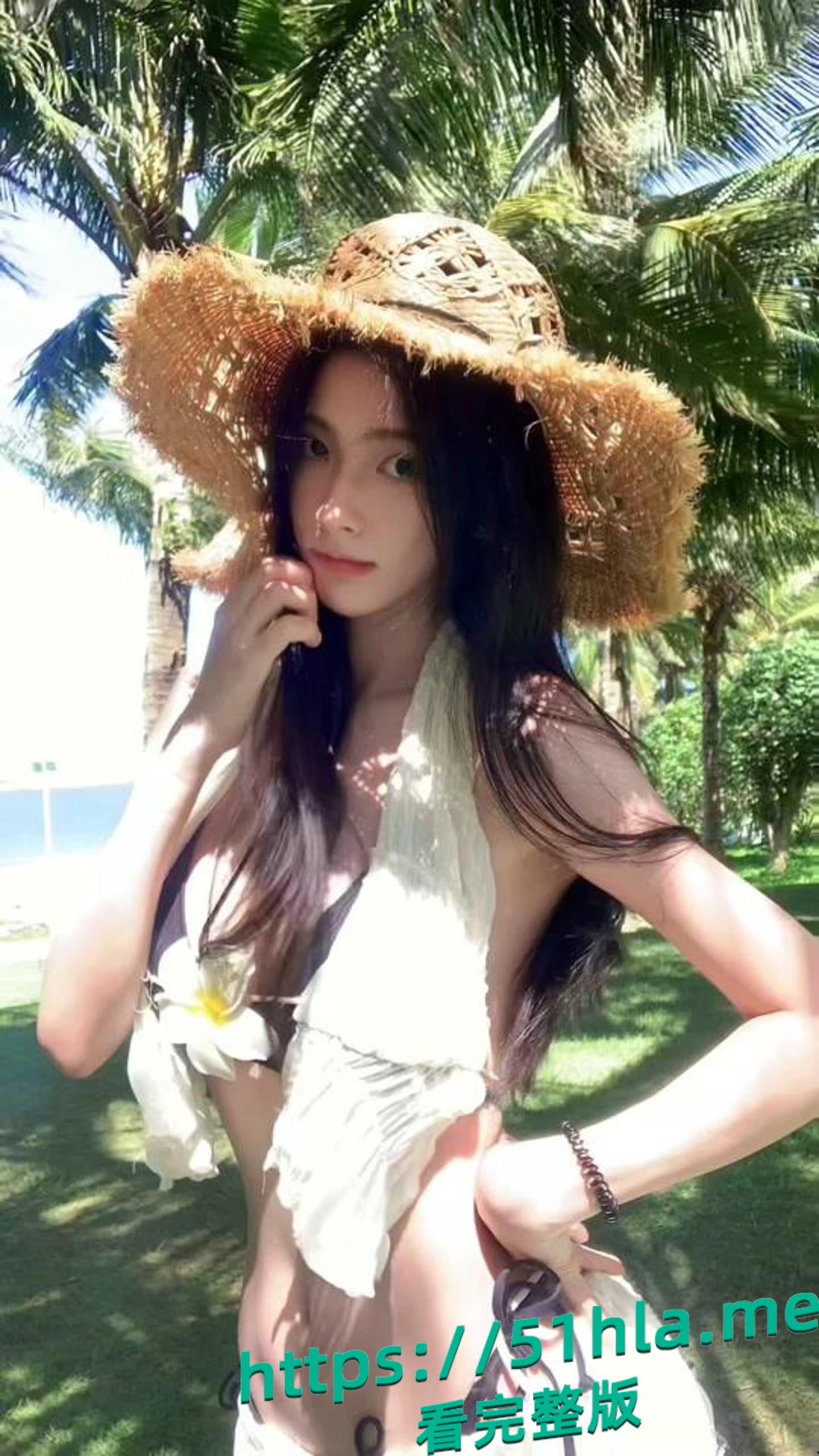 抖音300万粉丝网红机智羊咩咩 05年极品身材女大音乐生 主动献身导师视频流出！-3