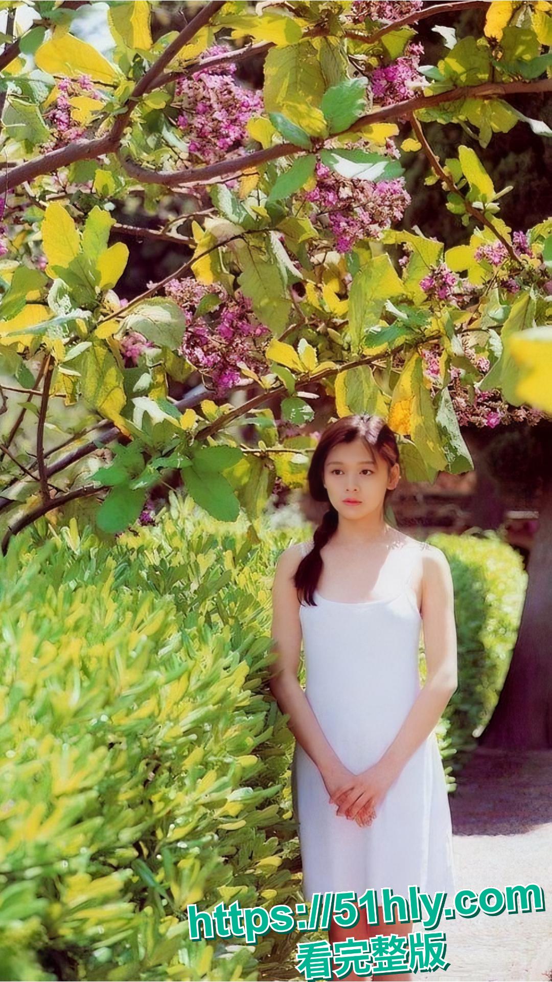 台湾甜心徐若瑄早期三级片精华，裸体写真骚姿撩人。这是顶得住！-9