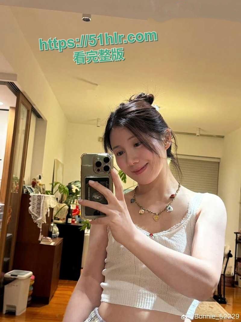 顶级明星【黄景瑜】的性病丑闻炸毁娱乐圈！与女星【张艺上】做爱视频流出，前妻【王雨馨】8年网络敲击彻底撕开渣男真面目-6