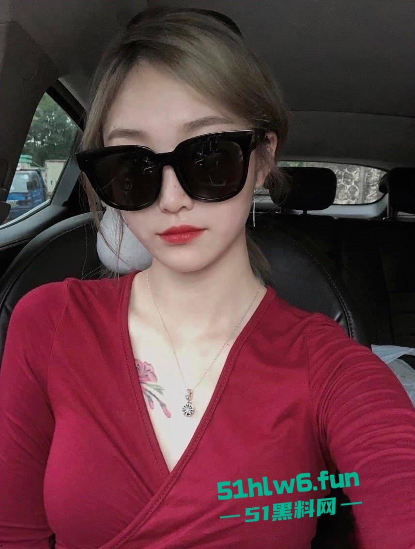 清纯颜值白富美【张欣玥】表面富家千金,背地里骚母狗一条给主人深喉吃屌淫靡喘息,大量不雅视图流出。-11