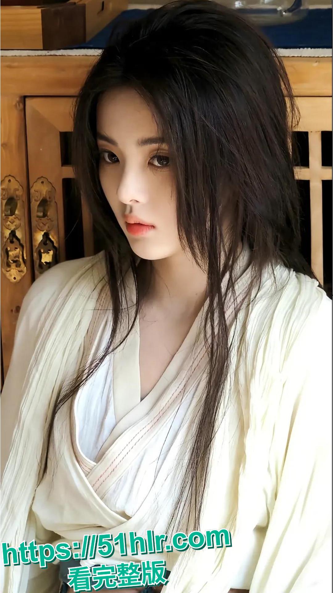 炸锅！顶流小花杨超越疑陷 “不雅视频” 风波！ 娱乐圈这瓜是按捺不住了！-6