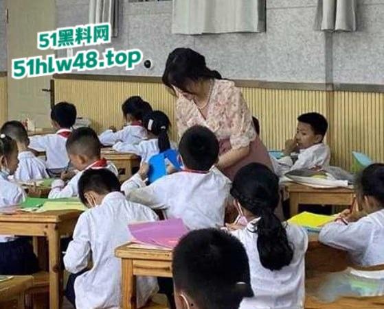 昆明先锋小学【缪青颖】从三好老师变“三流女主”,白天教书育人,晚上“床上教学”知三当三勾引有妇之夫!-6