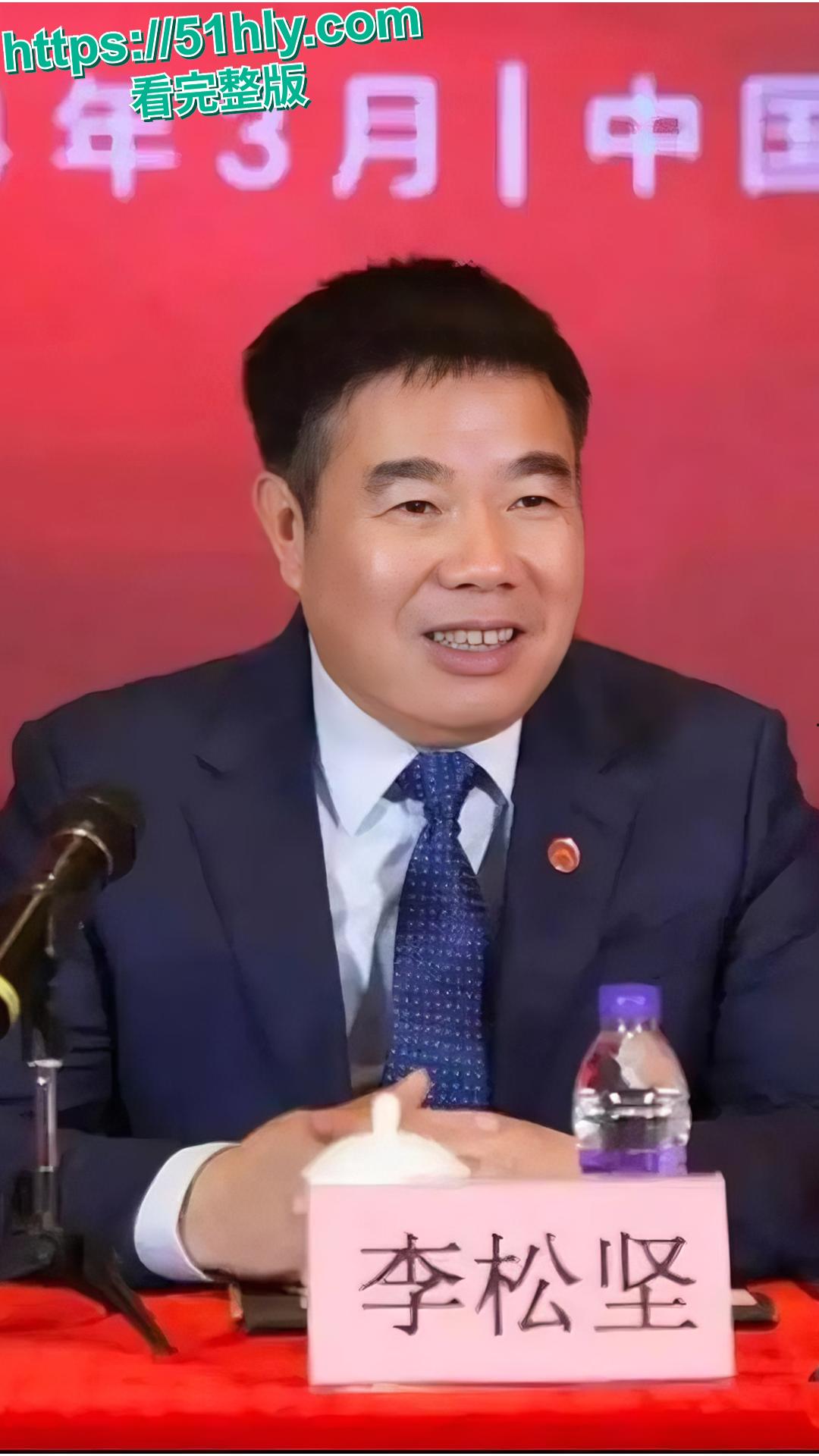 清华学霸李新野自杀式爆料家丑 父李松坚出轨与情人同居 导致家人感染肺结核 新书人妻约会指南教出轨合法性 让这个黑暗家族全部毁灭！-3