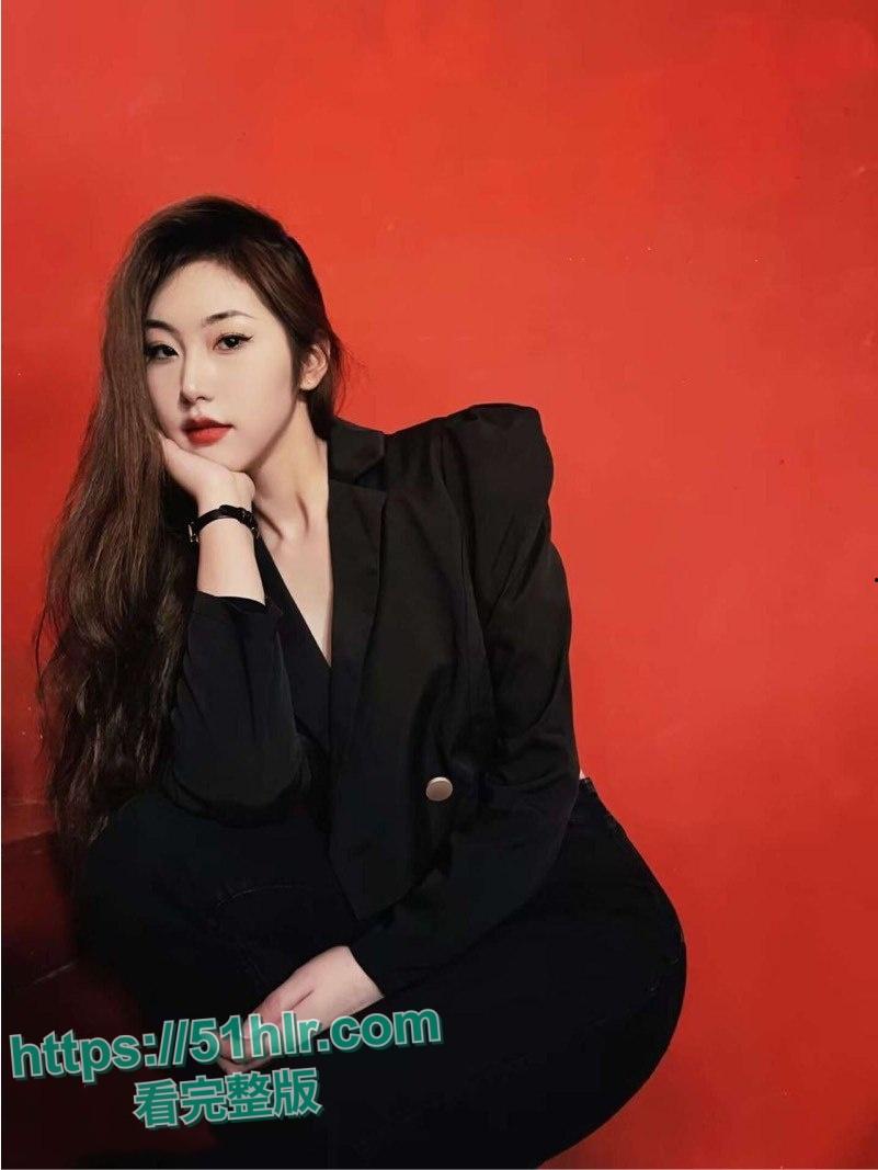 【山东】长腿御姐【高泽琪】与野男人淫乱大乱斗！男友怒曝骚货偷情视频，性感身材被疯狂爆操，呻吟声震荡房间，不容错过-8