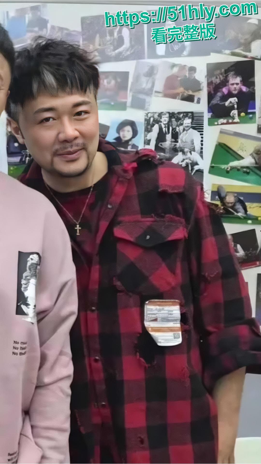 吴亦凡事件女主 都美竹 新恋情曝光 献身京圈50岁灰产大佬 三里屯酒店激情交欢 性爱视频流出！-11