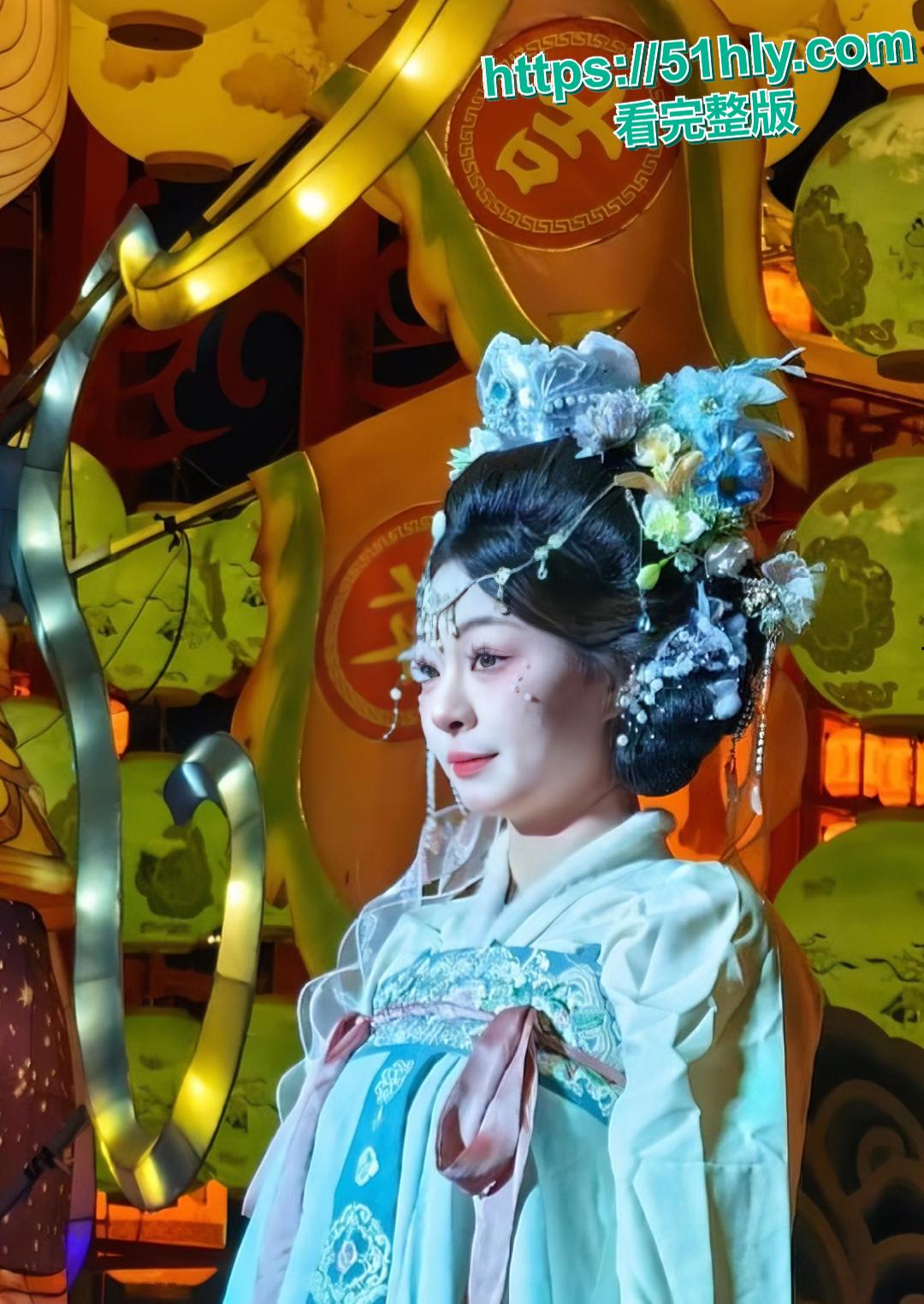 曾在河北老街扮演不倒翁而爆抖音的 抖音网红孙鹤滋 不倒翁被演艺总监李维金严重精神控制 ！-6