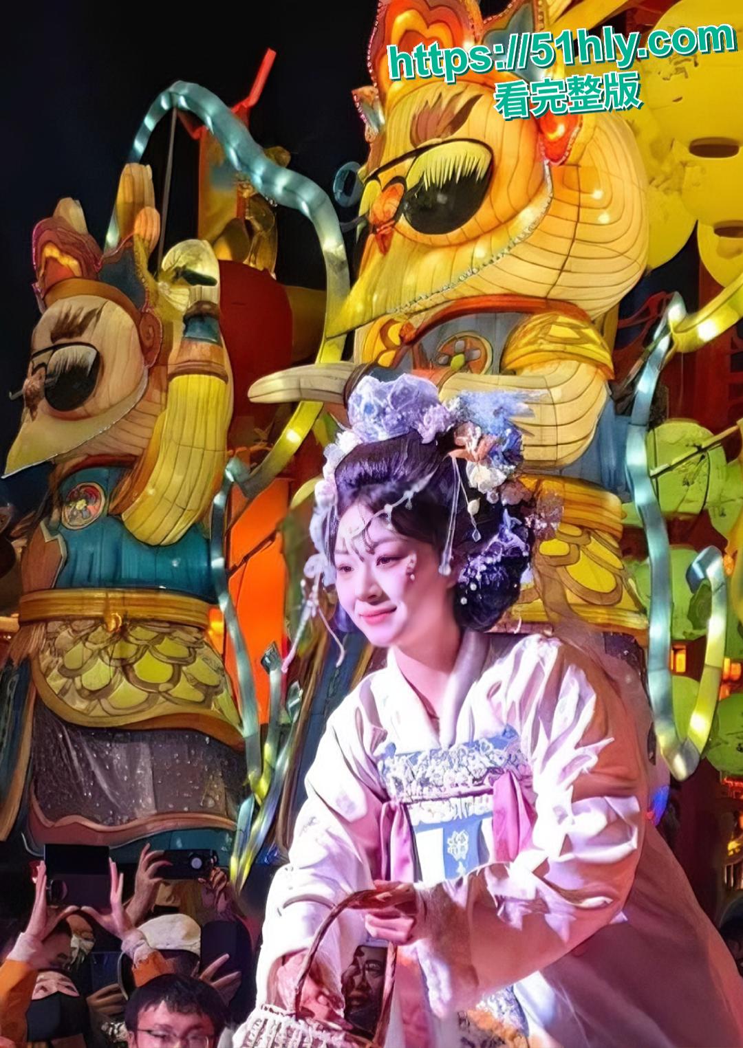 曾在河北老街扮演不倒翁而爆抖音的 抖音网红孙鹤滋 不倒翁被演艺总监李维金严重精神控制 ！-7