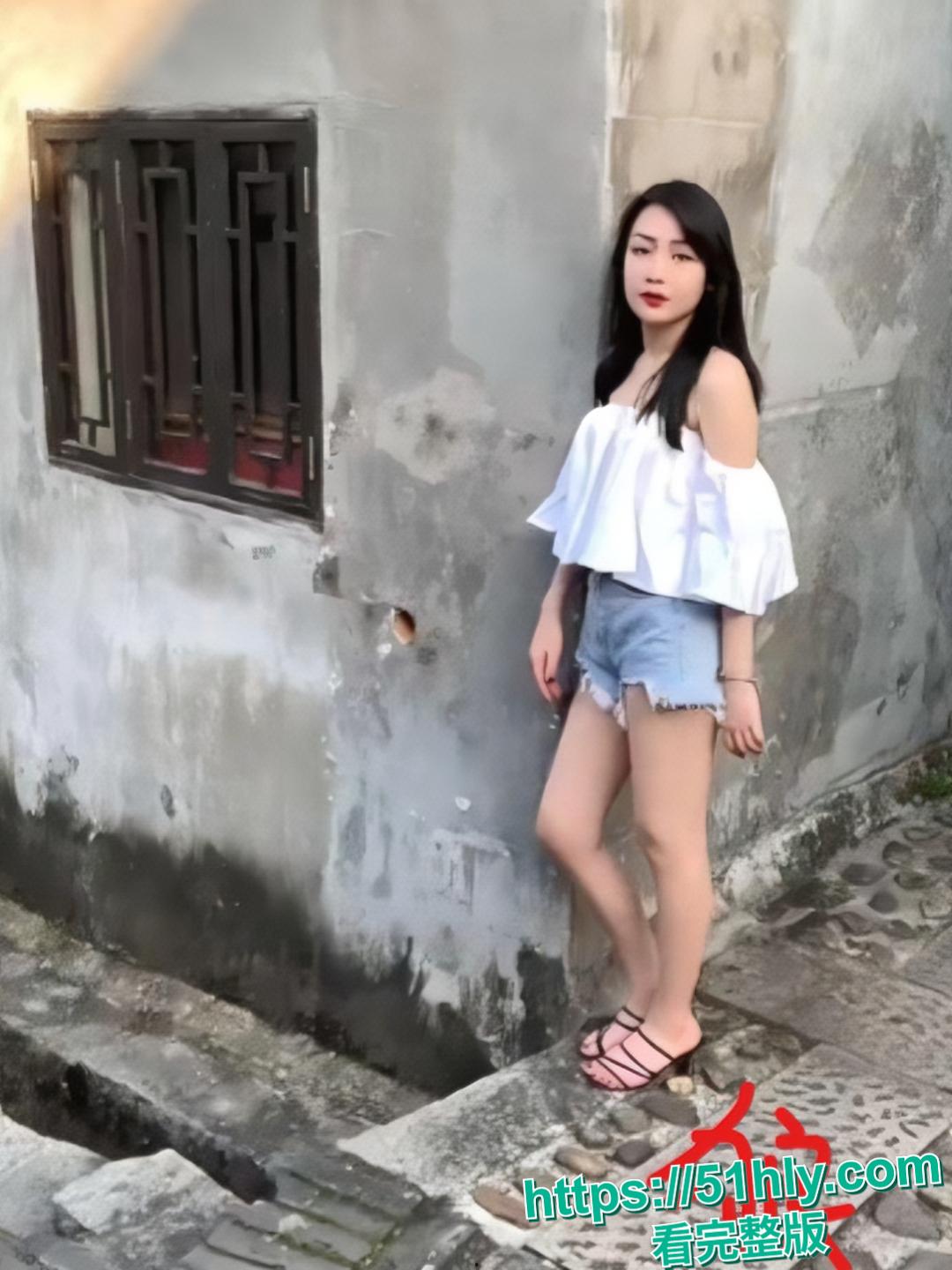 广西南宁青秀区埌西村二组 惊现200块钱最美站街女 扶贫全程实录流出！-12